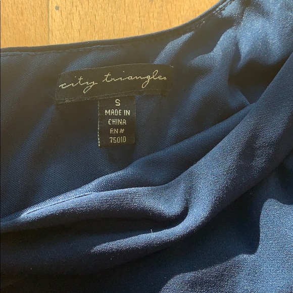 One shoulder dress - Picture 5 of 5